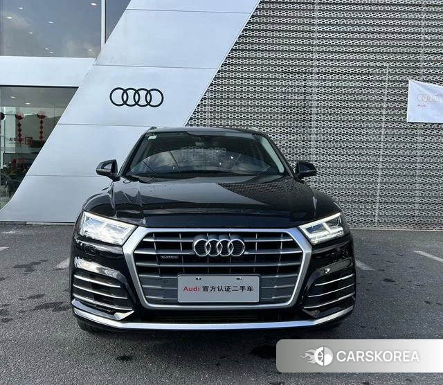 Audi Q5L id 4272943 из Китая 13