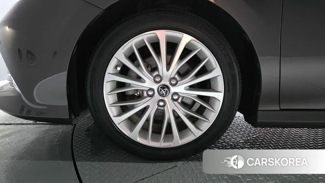 Toyota Camry (XV70) id 4581939 из Кореи 31