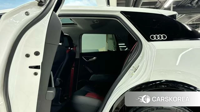 Audi Q2L 2021 Белый из Китая, фото 5
