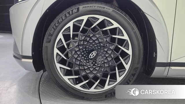 Hyundai Ionic 5 id 4688215 из Кореи 15
