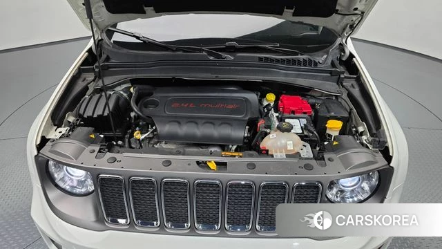 Jeep Renegade id 3966042 из Кореи 15