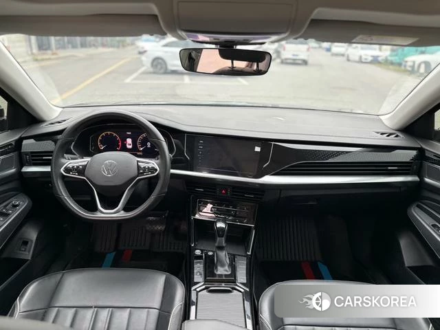 Volkswagen Passat id 4290977 из Китая 15