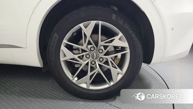 Genesis GV70 id 3707963 из Кореи 15