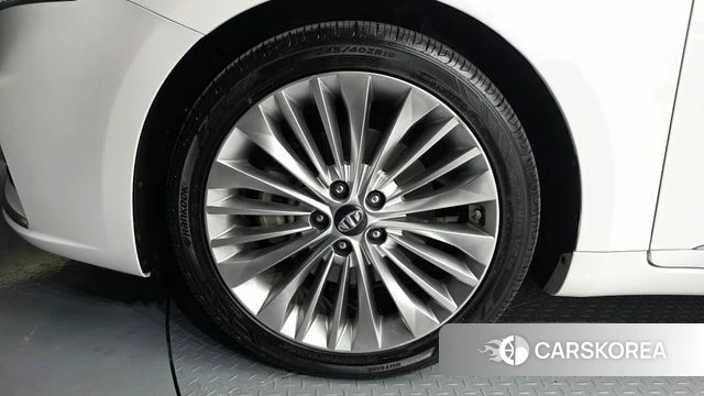 Kia Come New K7 id 4246318 из Кореи 29