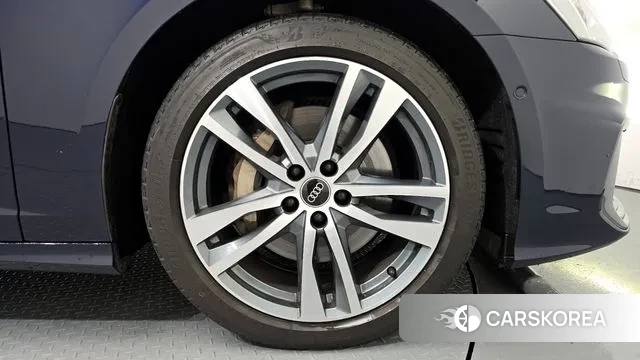 Audi A6 (C8) id 3488205 из Кореи 15