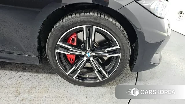 BMW 3 Series (G20) id 3621926 из Кореи 15