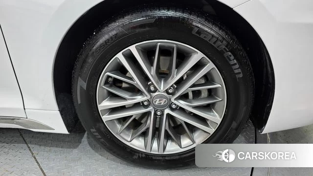 Hyundai Grandeur IG id 3917490 из Кореи 15