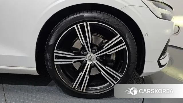 Volvo S60 3rd generation id 3545928 из Кореи 15