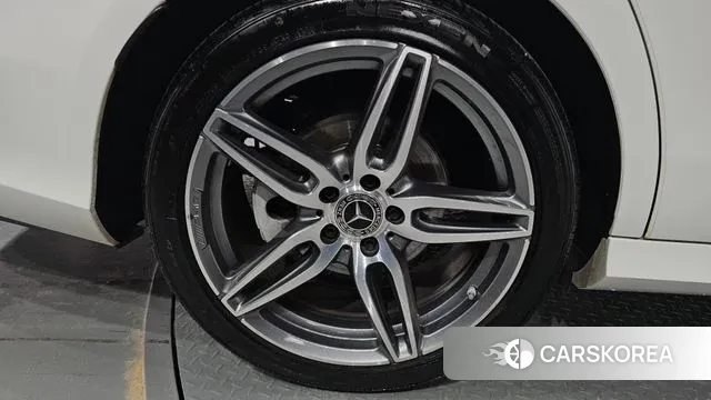 Mercedes-Benz E-Class W213 id 3176247 из Кореи 15