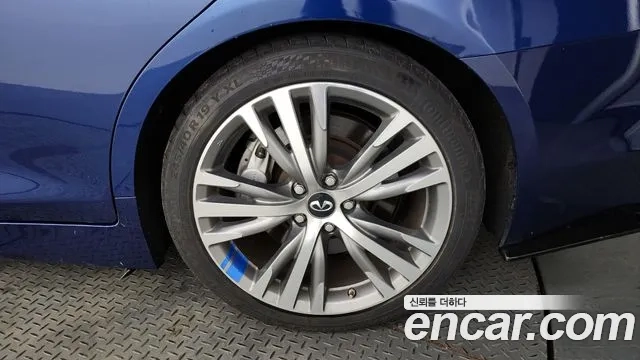 Infiniti Q50 id 2941632 из Кореи 15