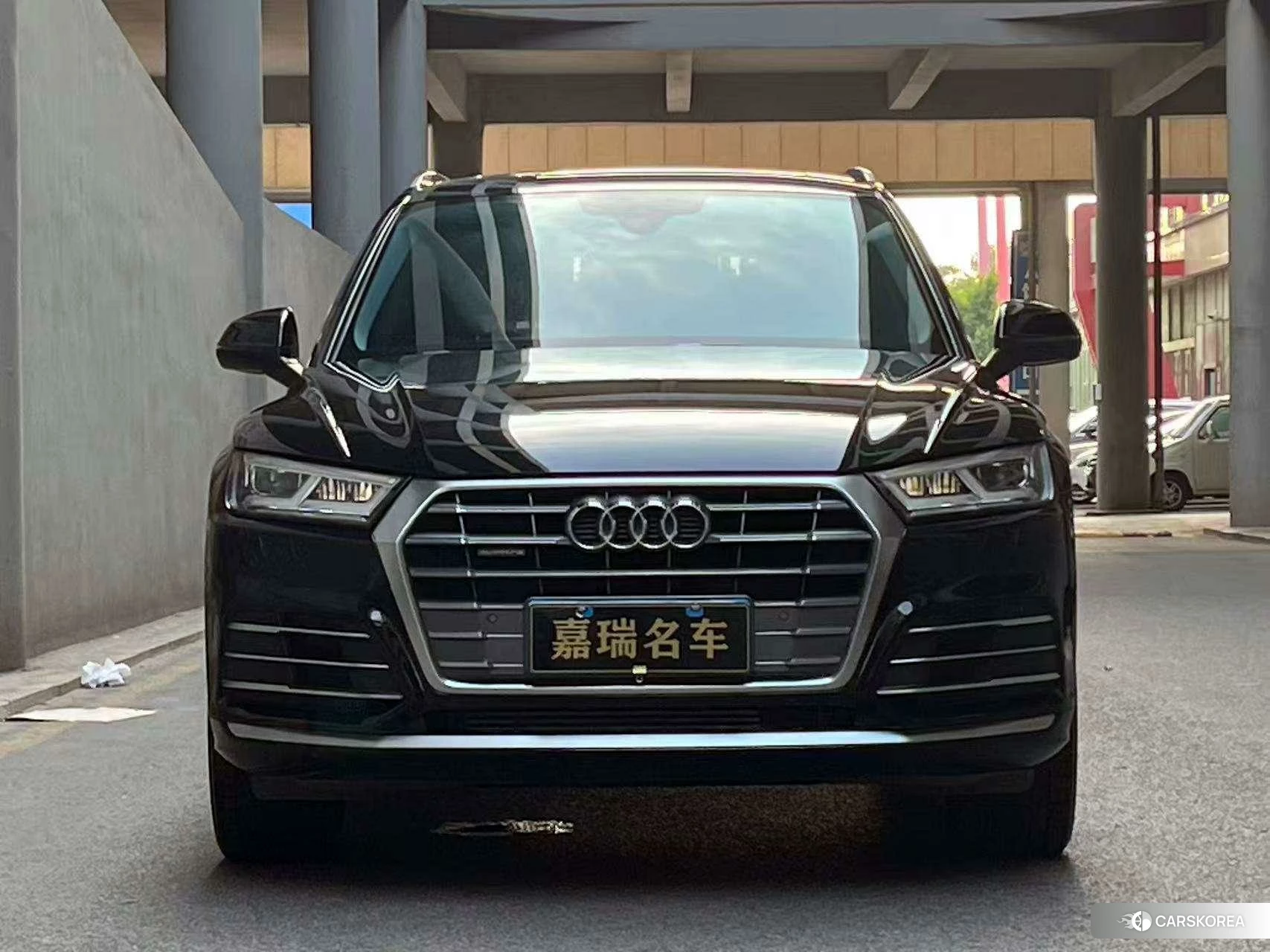 Audi Q5L id 4514762 из Китая 9
