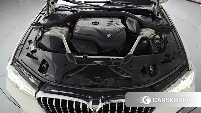 BMW 5 Series (G30) id 4303056 из Кореи 30