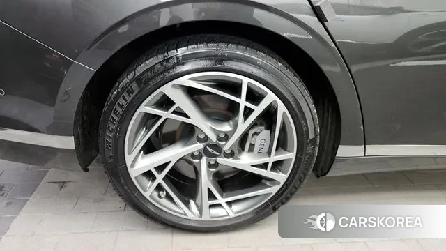 Genesis G90 (RS4) id 3482884 из Кореи 15