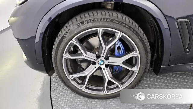 BMW X5 (G05) id 3367155 из Кореи 15