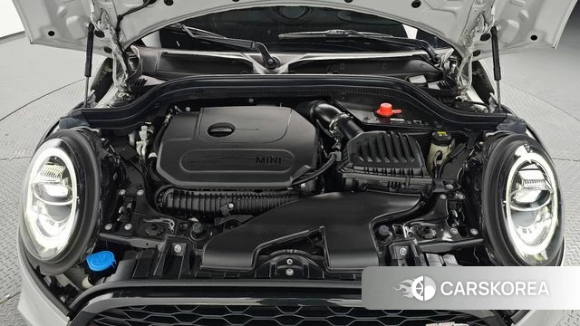 Mini Cooper S id 4794019 из Кореи 26