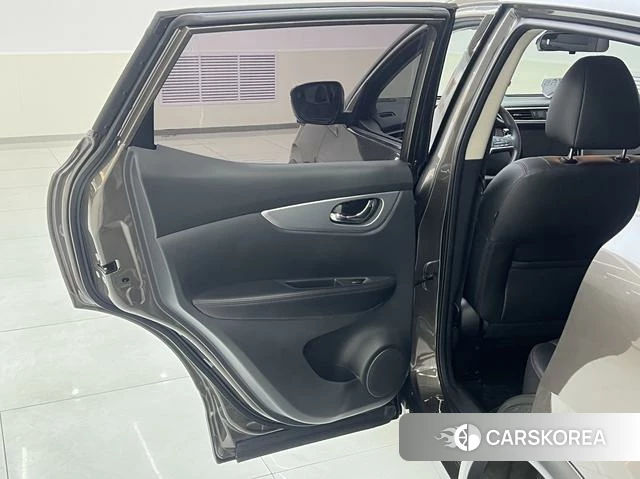 Nissan Qashqai id 4213216 из Китая 17