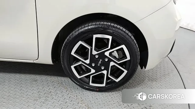 Kia The New Kia Ray id 3393960 из Кореи 15