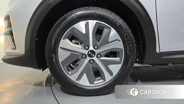 Kia Niro EV id 4179711 из Кореи 15