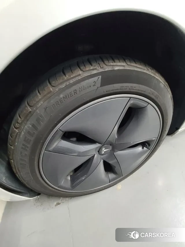 Tesla Model 3 2020 Белый из Кореи, фото 6