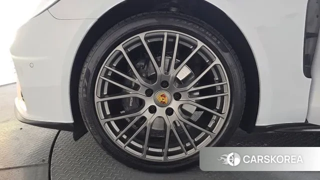 Porsche Panamera (971) id 3770233 из Кореи 15
