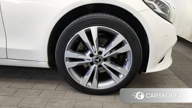 Mercedes-Benz C-Class W205 id 3601701 из Кореи 15