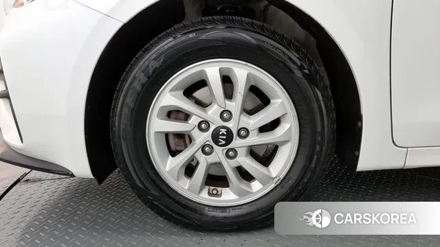 Kia Come New K3 id 3013919 из Кореи 15