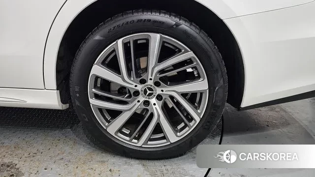 Mercedes-Benz E-Class W214 id 3610097 из Кореи 15