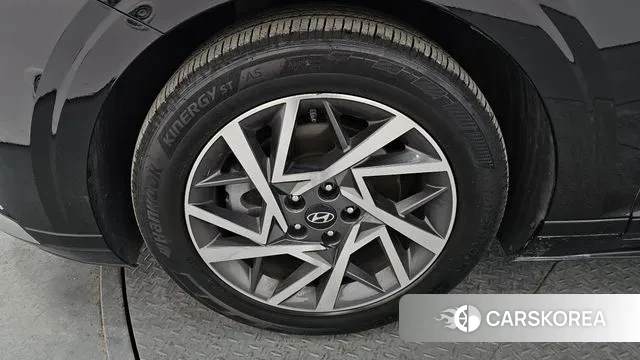 Hyundai Grandeur (GN7) id 3599837 из Кореи 15