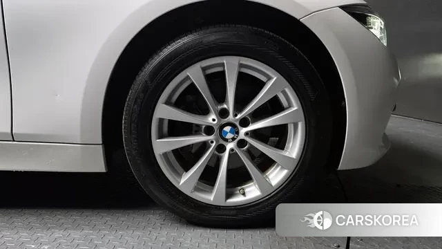 BMW 3 Series (F30) id 3723566 из Кореи 15