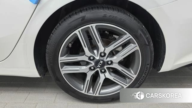 Kia Come New K3 id 4557925 из Кореи 15
