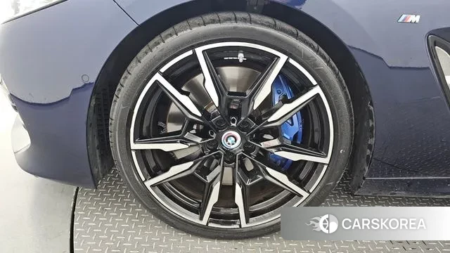 BMW 8 Series (G15) id 3110339 из Кореи 15