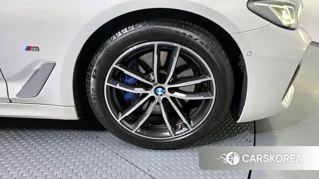 BMW 5 Series (G30) id 3488080 из Кореи 15