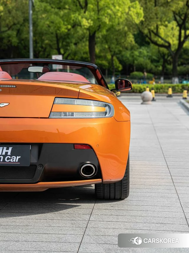 Aston Martin Vantage id 4211053 из Китая 16