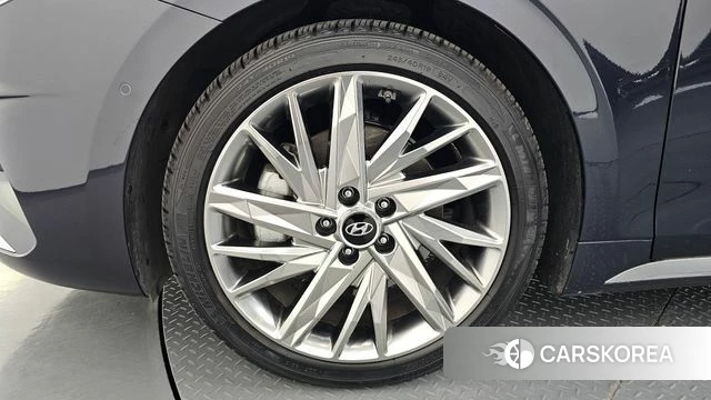 Hyundai The New Grandeur IG id 4402763 из Кореи 33