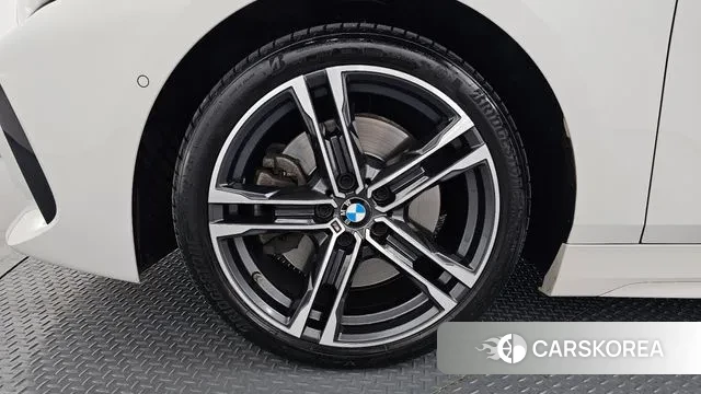 BMW 1 Series (F40) id 3053460 из Кореи 15