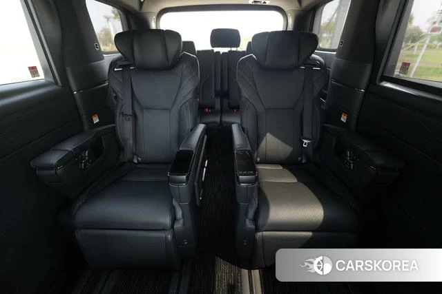 Toyota Elfa id 4239506 из Китая 7