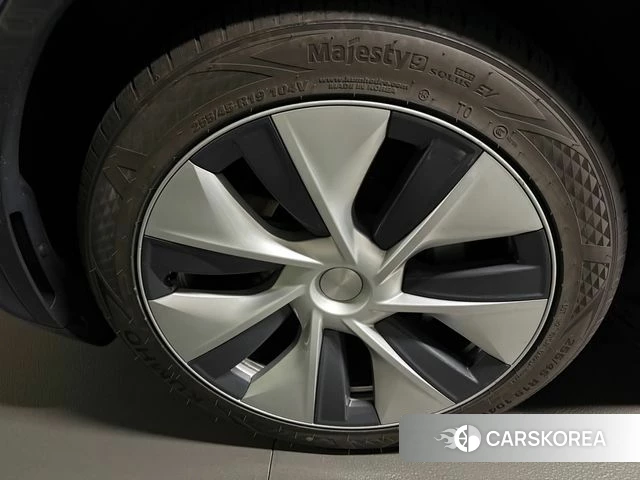 Tesla Model Y id 3826299 из Кореи 9