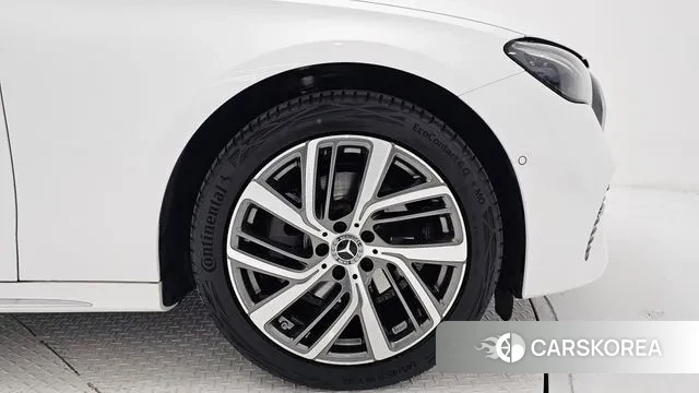 Mercedes-Benz E-Class W213 id 3347408 из Кореи 15