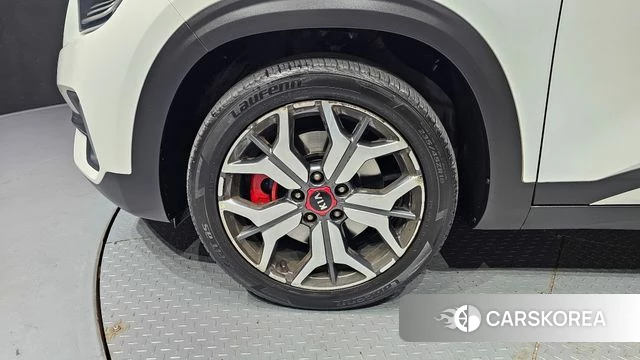 Kia Seltos id 4389589 из Кореи 25