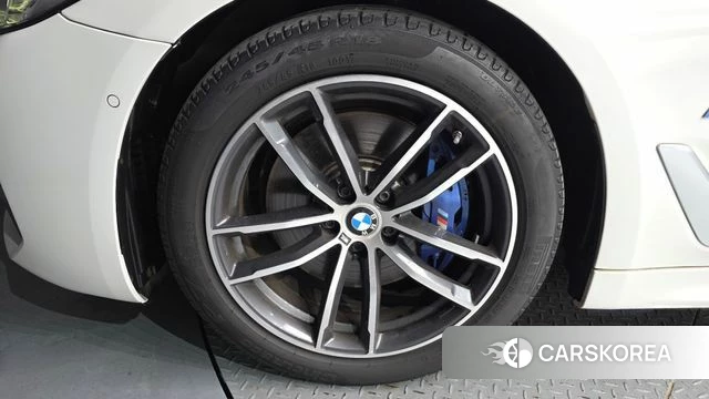 BMW 5 Series (G30) id 4550119 из Кореи 29