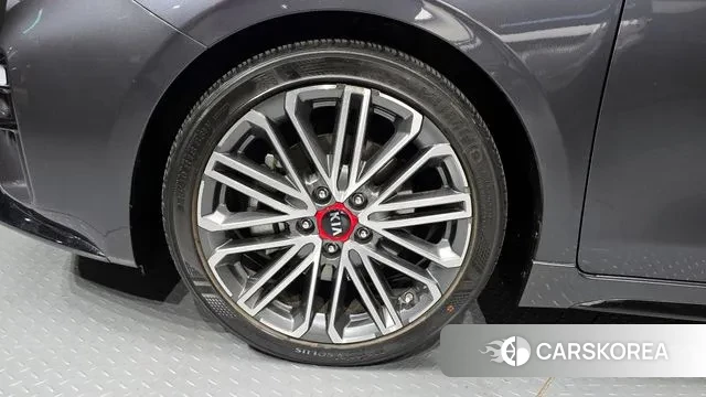 Kia Come New K3 id 3656348 из Кореи 15