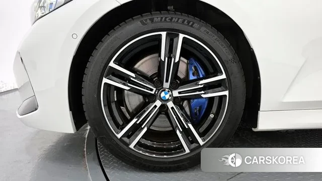 BMW 3 Series (G20) id 3026955 из Кореи 15