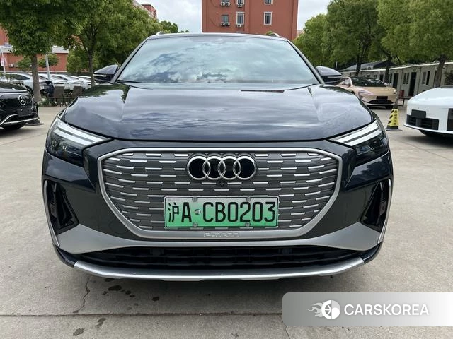 Audi Q4 e-tron 2023 Синий из Китая, фото 5