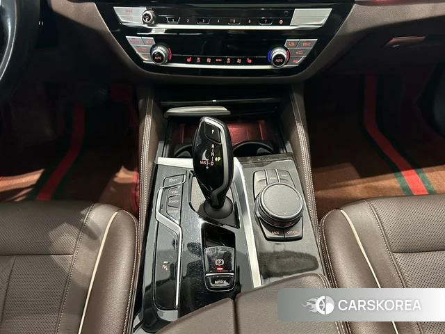 BMW 5 series id 4313875 из Китая 10
