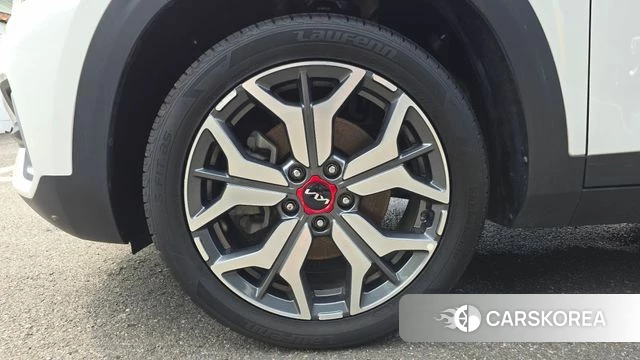 Kia Seltos id 4592880 из Кореи 27
