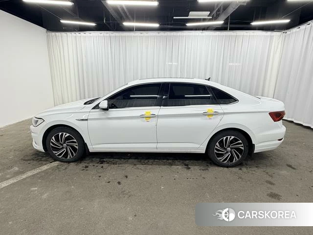 Volkswagen Sagitar id 4213249 из Китая 15