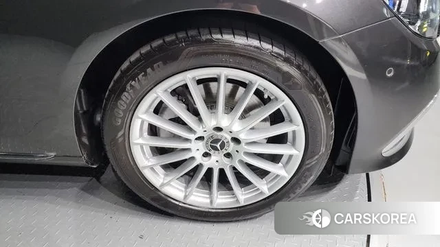 Mercedes-Benz E-Class W213 id 3058760 из Кореи 15