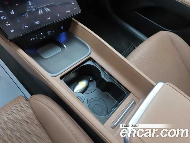 Hyundai Grandeur Hybrid (GN7) id 2698844 из Кореи 15