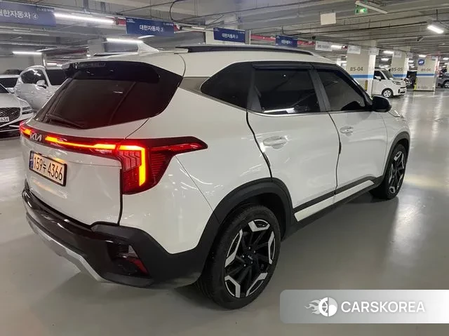 Kia The New Seltos id 3522442 из Кореи 15