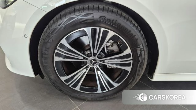 Mercedes-Benz E-Class W214 id 4333961 из Кореи 14